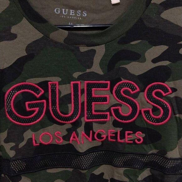 Guess Los Angeles Camo T-shirt Medium - Picture 1 of 10